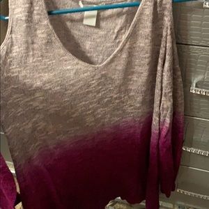 Ombré cold shoulder XL sweater